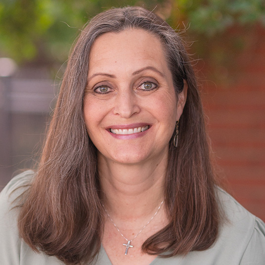 Julie-Graff-621_0897_536px